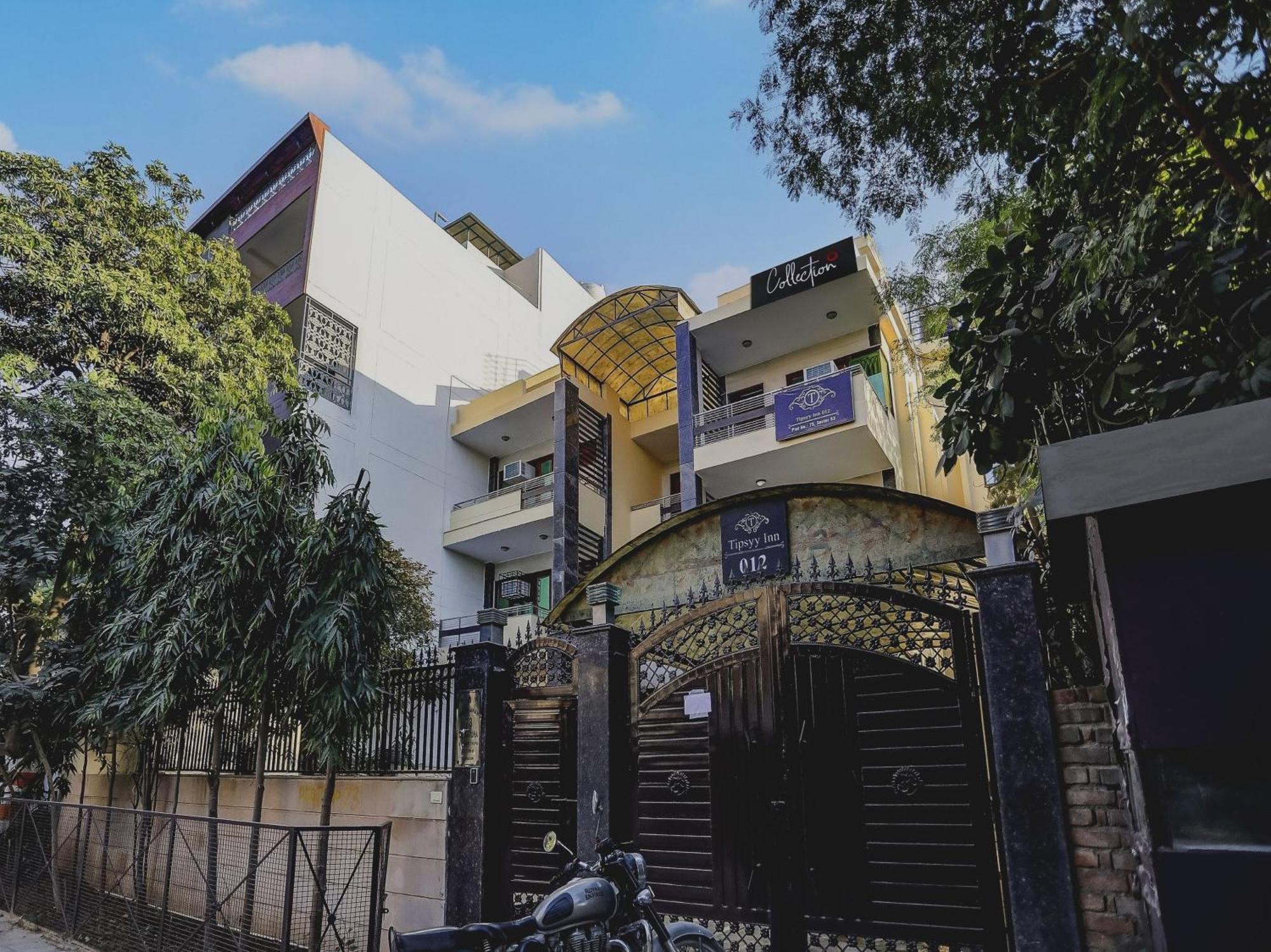 Hotel Capital O Uk House Residency Gurgaon Exterior foto